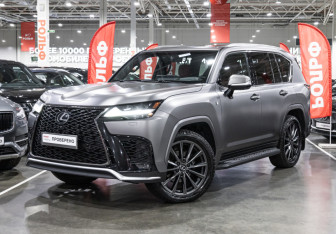 Подержанный автомобиль Lexus LX 2022 года (1 фото)