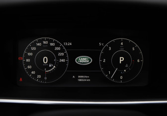 Подержанный автомобиль Land Rover Range Rover Sport 2017 года (16 фото)