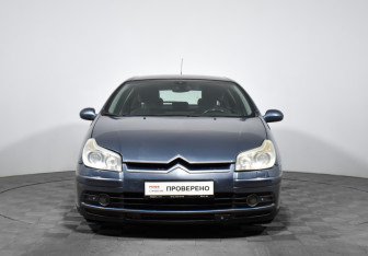 Подержанный автомобиль Citroen C5 Liftback 2006 года (2 фото)
