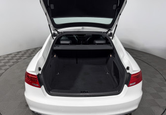 Подержанный автомобиль Audi S5 Liftback 2012 года (14 фото)