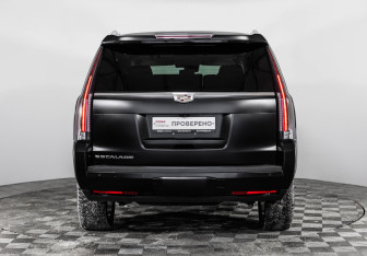 Подержанный автомобиль Cadillac Escalade Suv 2020 года (8 фото)