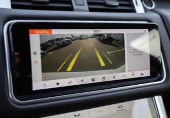 Подержанный автомобиль Land Rover Range Rover Sport 2018 года (20 фото)