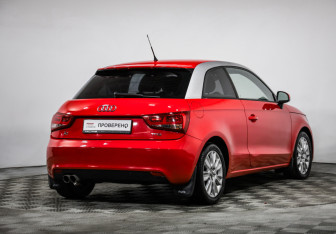 Подержанный автомобиль Audi A1 2012 года (5 фото)