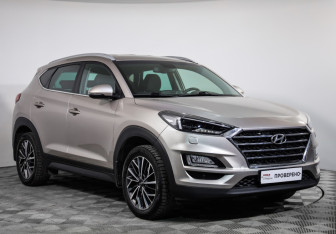 Подержанный автомобиль Hyundai Tucson 2019 года (3 фото)