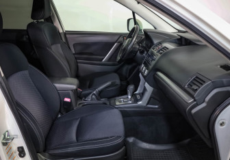 Подержанный автомобиль Subaru Forester Suv 2014 года (22 фото)