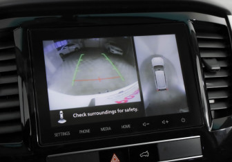 Подержанный автомобиль Mitsubishi Montero Sport 2022 года (16 фото)