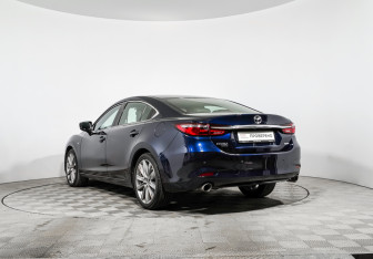 Подержанный автомобиль Mazda 6 Sedan 2023 года (7 фото)