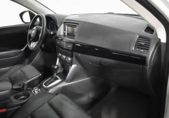 Подержанный автомобиль Mazda CX-5 2015 года (12 фото)