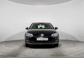 Подержанный автомобиль Volkswagen Golf Hatchback 2014 года (2 фото)
