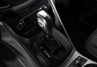 Подержанный автомобиль Ford Kuga 2013 года (11 фото)
