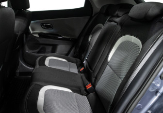 Подержанный автомобиль Kia Ceed Hatchback 2015 года (10 фото)