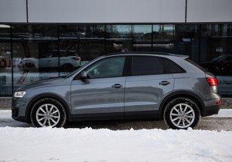 Подержанный автомобиль Audi Q3 2012 года (8 фото)