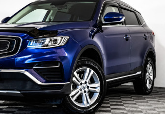 Подержанный автомобиль Geely Atlas Pro 2022 года (2 фото)
