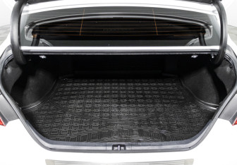 Подержанный автомобиль Toyota Camry Sedan 2022 года (20 фото)