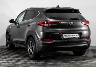 Подержанный автомобиль Hyundai Tucson 2018 года (7 фото)