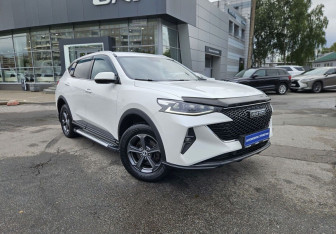Подержанный автомобиль Haval F7 2022 года (3 фото)