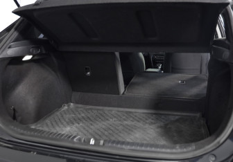 Подержанный автомобиль Kia Ceed Hatchback 2019 года (25 фото)