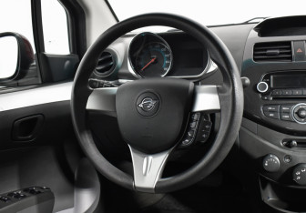 Подержанный автомобиль Ravon R2 2017 года (14 фото)