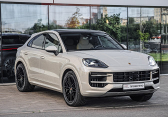 Подержанный автомобиль Porsche Cayenne 2025 года (5 фото)