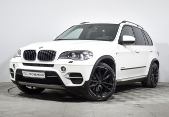Подержанный автомобиль BMW X5 2012 года (1 фото)