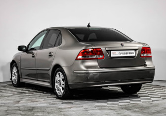Подержанный автомобиль Saab 9-3 Sedan 2003 года (7 фото)