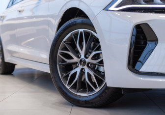 Новый Kia K5 2024 (6 фото)