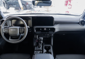 Новый Toyota Land Cruiser Prado 2026 (29 фото)