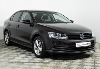 Подержанный автомобиль Volkswagen Jetta Sedan 2014 года (3 фото)