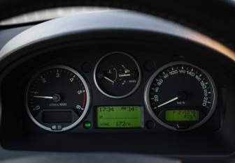 Подержанный автомобиль Land Rover Freelander 2011 года (14 фото)