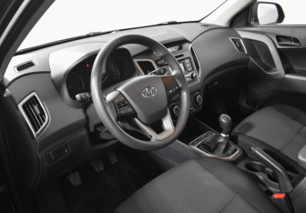Подержанный автомобиль Hyundai Creta 2016 года (9 фото)