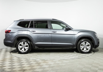 Подержанный автомобиль Volkswagen Teramont 2019 года (4 фото)