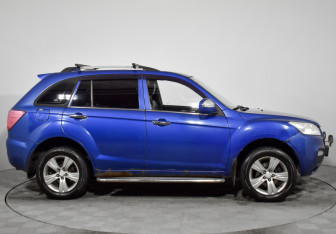 Подержанный автомобиль Lifan X60 2014 года (4 фото)