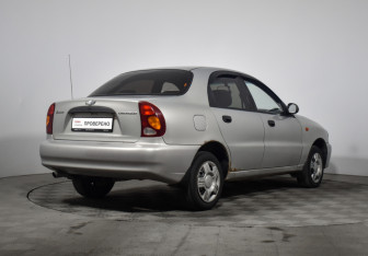 Подержанный автомобиль Chevrolet Lanos 2007 года (5 фото)