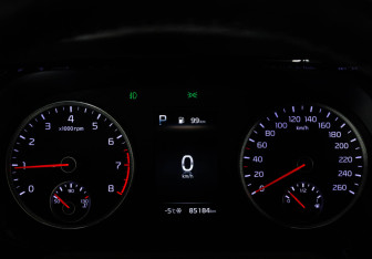 Подержанный автомобиль Kia K5 2021 года (29 фото)