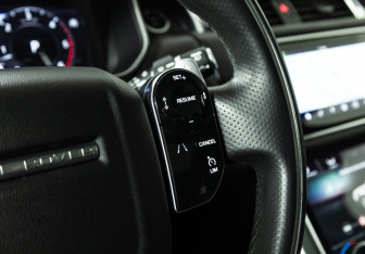 Подержанный автомобиль Land Rover Range Rover Sport 2020 года (24 фото)