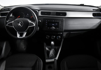 Подержанный автомобиль Renault Arkana 2020 года (14 фото)
