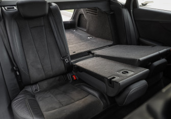 Подержанный автомобиль Audi A4 Sedan 2018 года (27 фото)