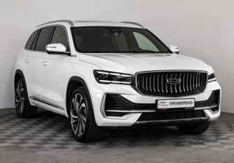 Подержанный автомобиль Geely Monjaro 2024 года (4 фото)