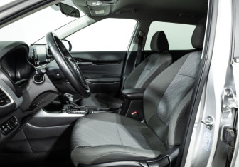 Подержанный автомобиль Kia Seltos 2021 года (20 фото)