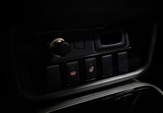 Подержанный автомобиль Mitsubishi Outlander 2018 года (15 фото)