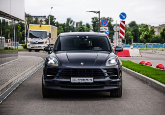 Подержанный автомобиль Porsche Macan 2019 года (4 фото)