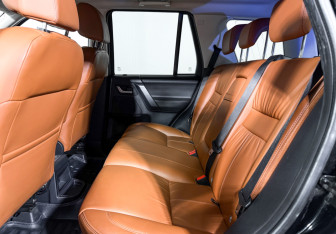 Подержанный автомобиль Land Rover Freelander 2012 года (13 фото)