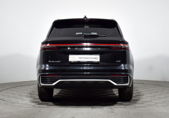 Подержанный автомобиль Geely Monjaro 2023 года (6 фото)