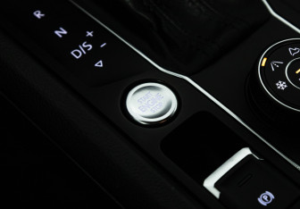 Подержанный автомобиль Volkswagen Teramont 2019 года (19 фото)