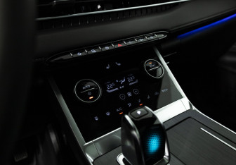 Подержанный автомобиль Chery Tiggo 7 Pro Max 2023 года (21 фото)