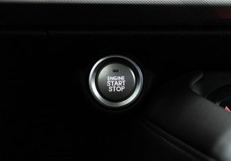 Подержанный автомобиль Haval F7x 2023 года (20 фото)