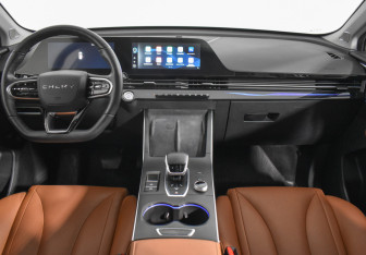 Подержанный автомобиль Omoda C5 2022 года (13 фото)