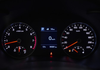 Подержанный автомобиль Kia Rio Hatchback 2018 года (21 фото)