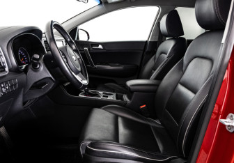 Подержанный автомобиль Kia Sportage 2019 года (19 фото)