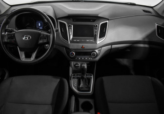 Подержанный автомобиль Hyundai Creta 2018 года (16 фото)